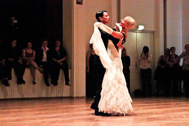 frauenball_2011_-_18.jpg